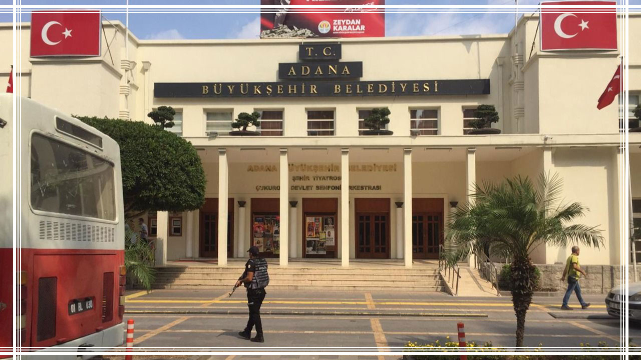 Adana Büyükşehir Belediyesindeki Rüşvet Operasyonunun Ayrıntıları Ortaya Çıktı! Milyon Liralık Bilbordlar Kullandırılmış