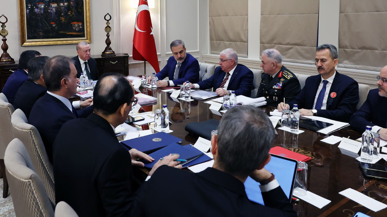 Güvenlik toplantısından kararlılık mesajı çıktı! "Teröristan" kurulmasına asla müsaade edilmeyeceği vurgulandı